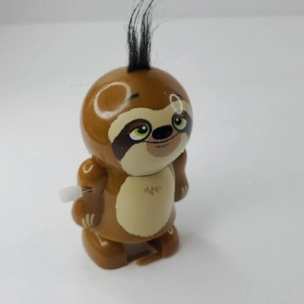 10/$50 Treat Street Sloth Pooper Walking Wind-Up Candy Dispense No Candy